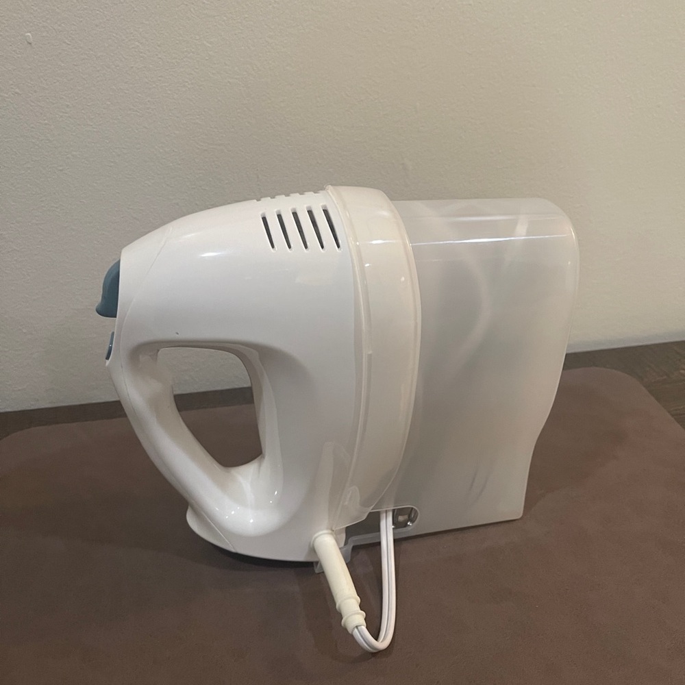 Black & Decker White Electric Mixer With Built In Storage